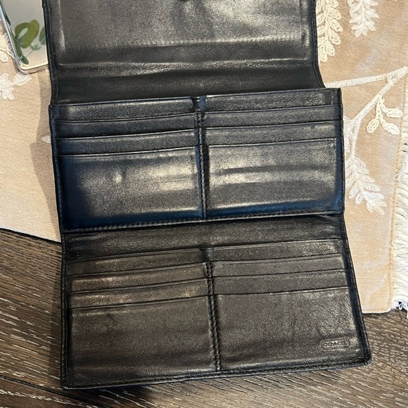 Coach Soho Black Leather Wallet - Picture 5 of 11